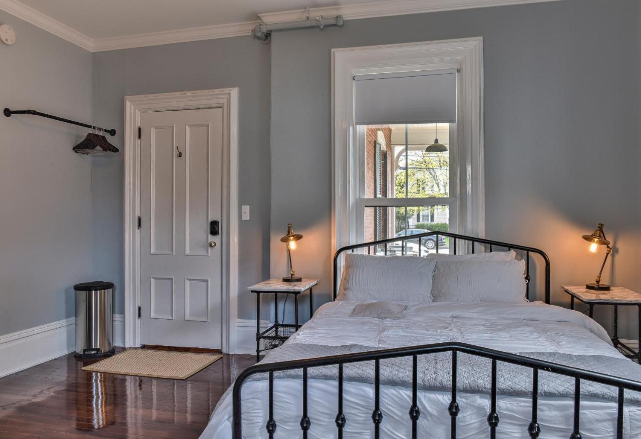 The Burrell House Hotel Keene Exterior foto